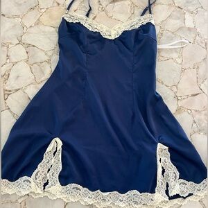 Lovers and Friends XS mini blue dress!